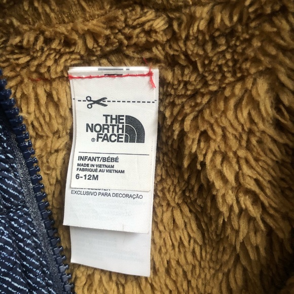 The North Face Reversible Puffer - Picture 8 of 8